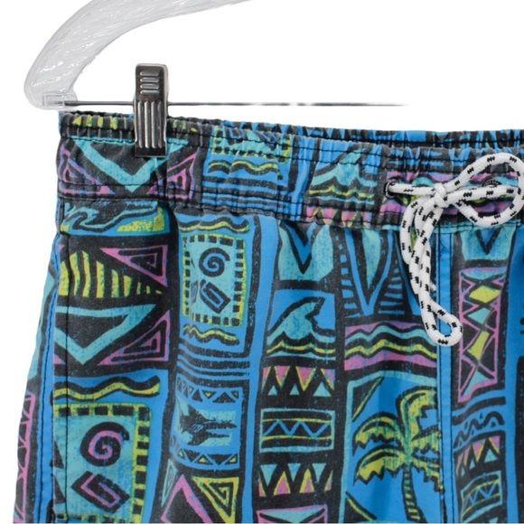 Maui and Sons Hawaiian Surf Printed Swim Trunks Beach
Waves Resort Men’s Size S - Picture 3 of 11